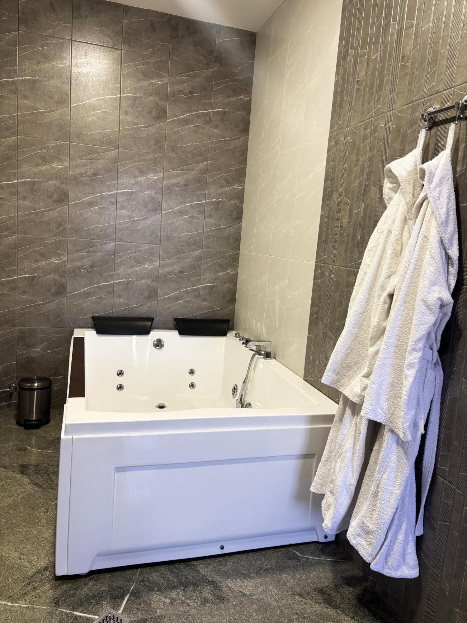 21 Rooms Hotel Gyumri Exterior foto